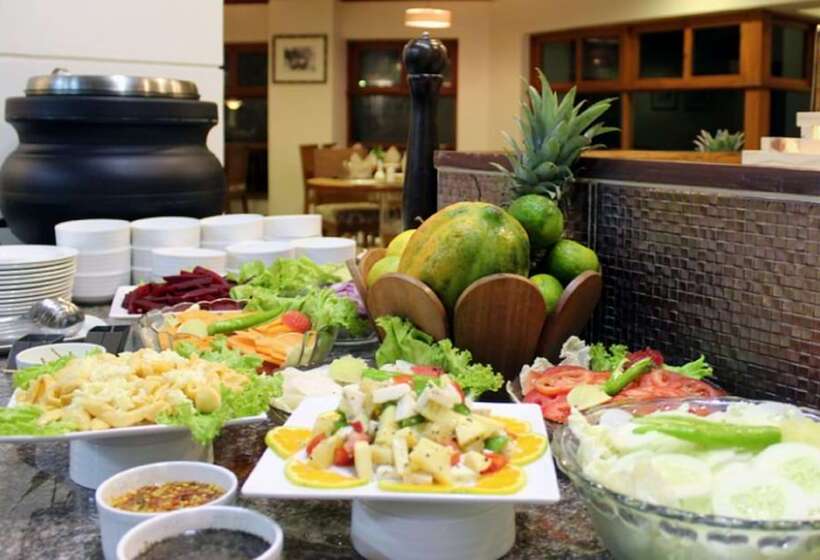 Курорт Sterling Corbett