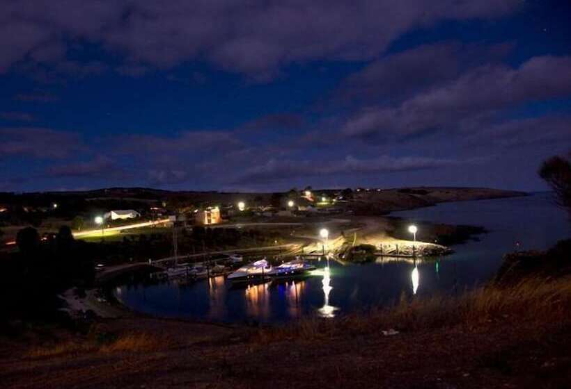 The Rookery At Christmas Cove