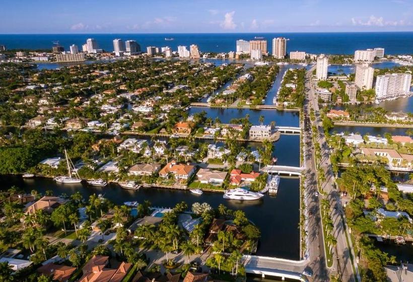 The Villas Las Olas Hotel Apart