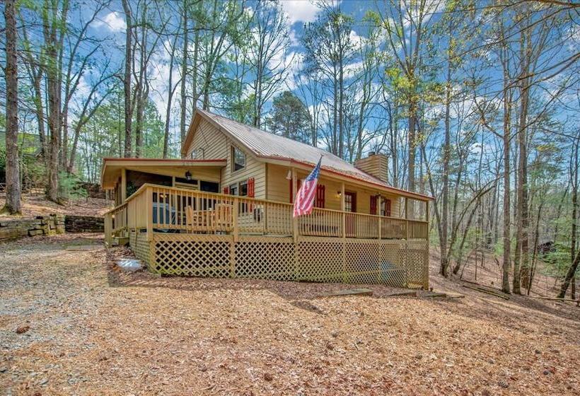Bear Hug Lodge   Charming Cabin In Coosawattee River Resort   Pet Friendly
