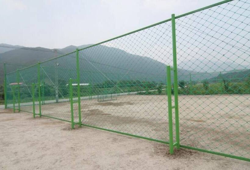 Gapyeong Sagyejeol Pension