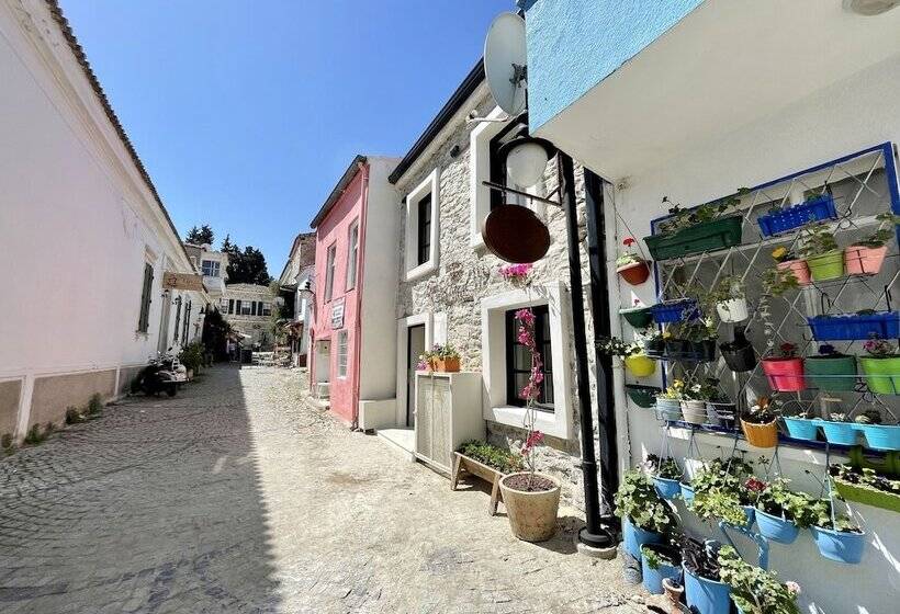 مسافرخانه 1870 Taş Konak Otel   Sanat Sokağı