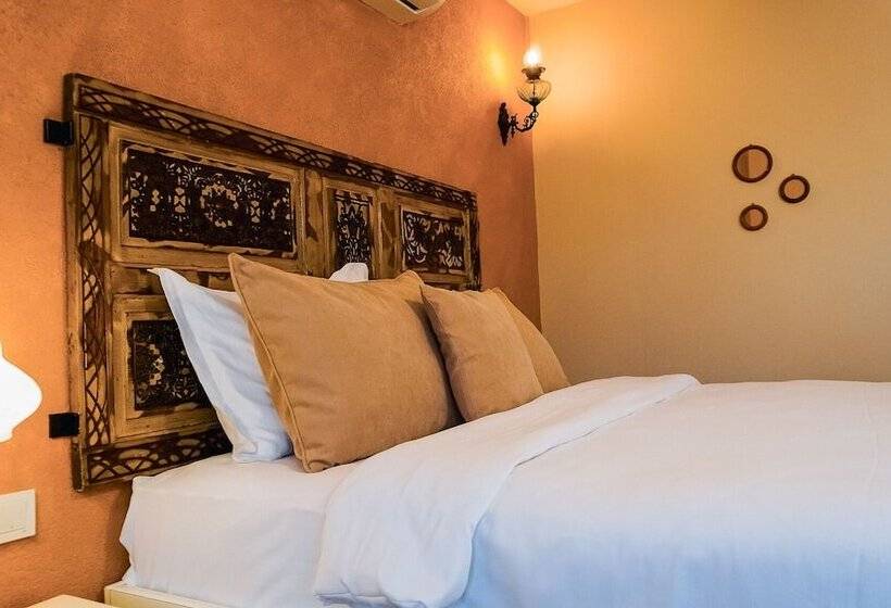 مسافرخانه 1870 Taş Konak Otel   Sanat Sokağı