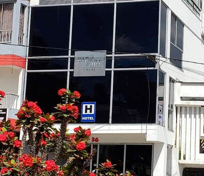فندق Capzule Inn