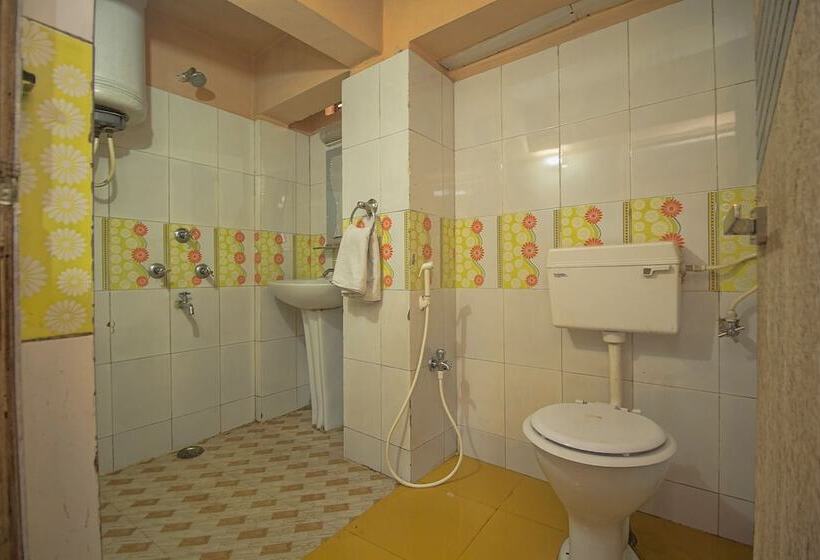 Отель Goroomgo Serenity Home Darjeeling