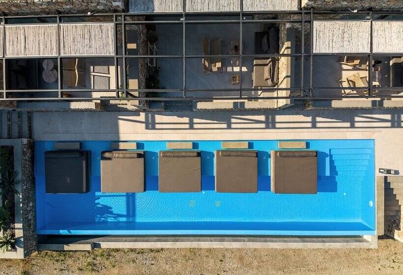 هتل Le Grand Bleu Resort