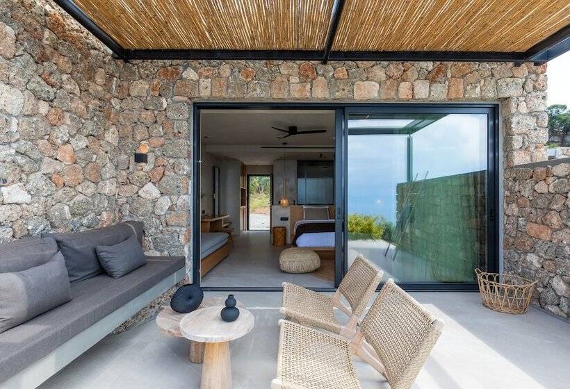 هتل Le Grand Bleu Resort