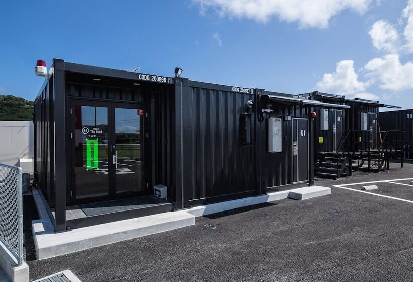 فندق R9 The Yard Uruma