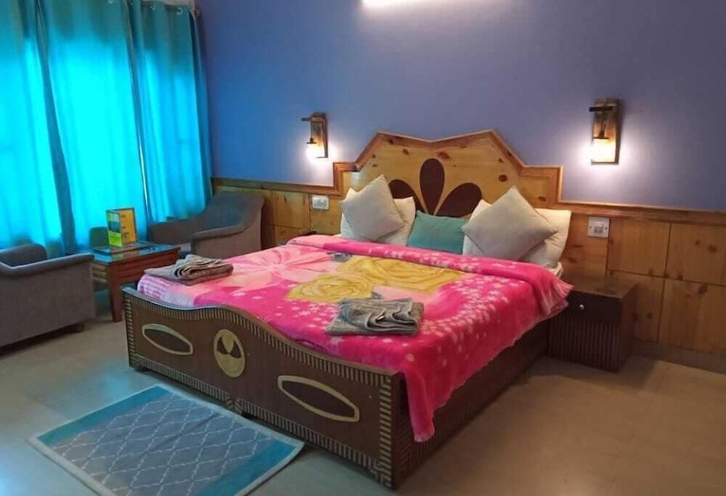 فندق The Nandini Palace