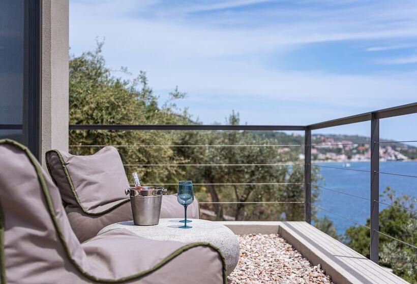 Pelagoon Skiathos