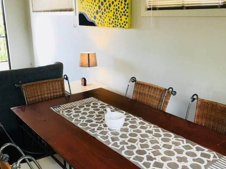 بنسيون Bright Private Room In Pleasant Ashmore