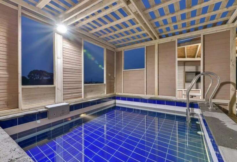 Pension (Hôtel basse catégorie) Gyeongju Onmaru Hanok Pool Villa