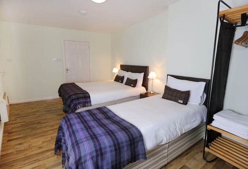 بنسيون Hillhead Farm Lets