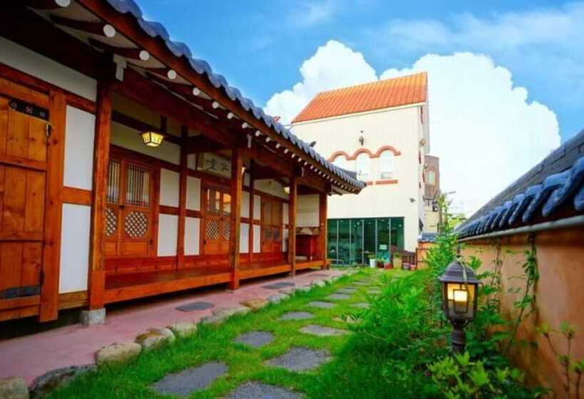 膳宿费 Jeonju Deokindang And Su Guesthouse