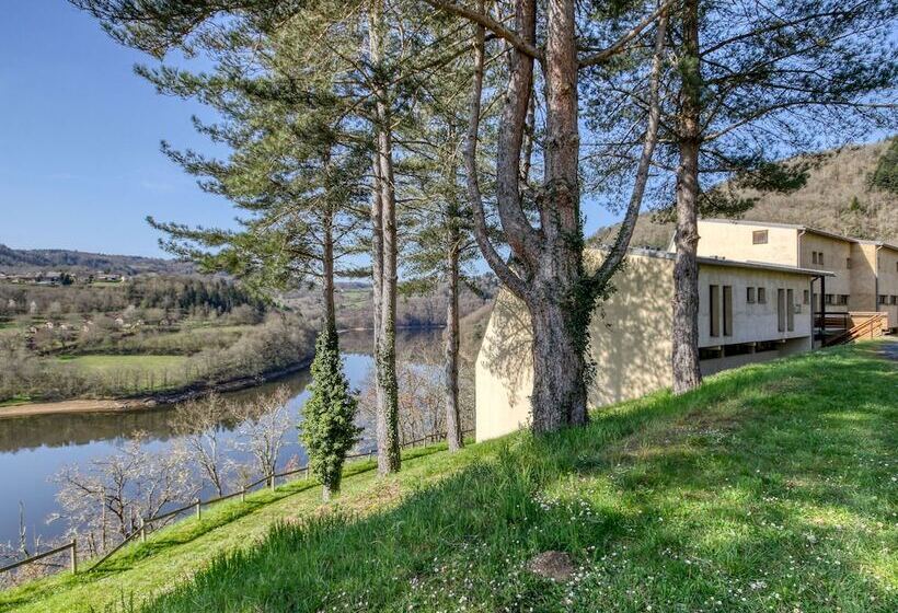 住所  Vacanceole  Le Domaine De Confolant
