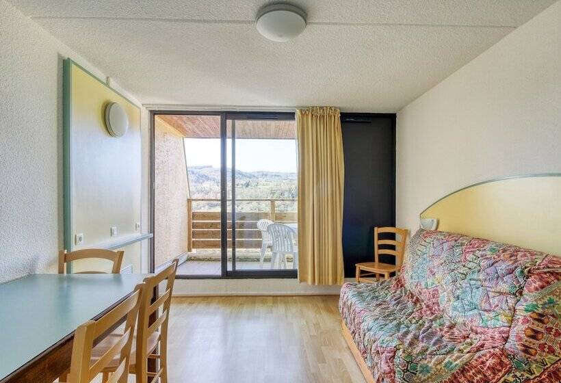 住所  Vacanceole  Le Domaine De Confolant