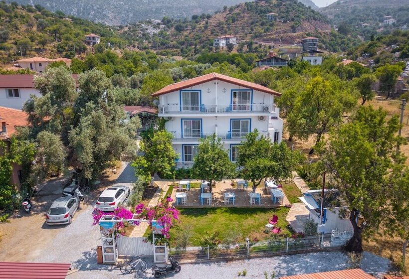 Defne Butik Otel