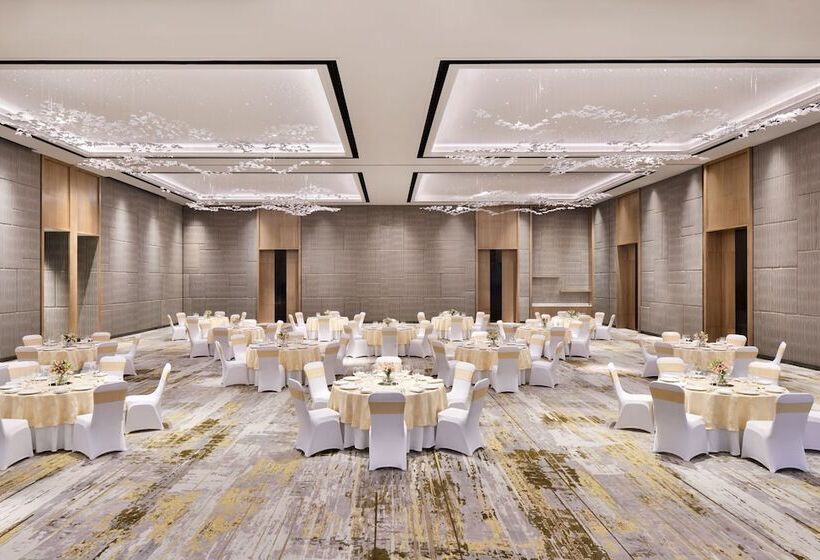 فندق Courtyard By Marriott Aravali Resort