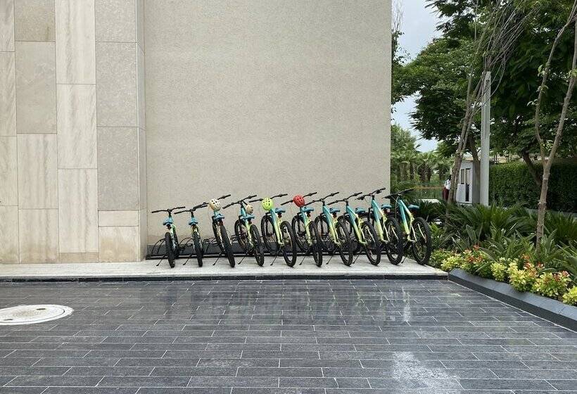 فندق Courtyard By Marriott Aravali Resort