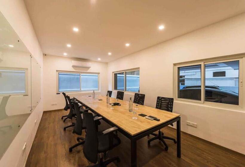 酒店 Dbr Suites