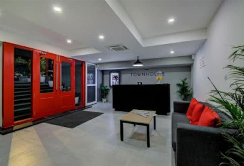 ホテル Dbr Suites Rr Nagar