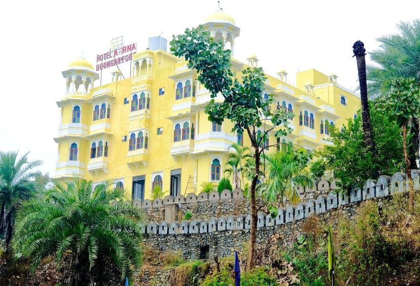 فندق Doongar Fort Gurukripa Hilltop Resorts