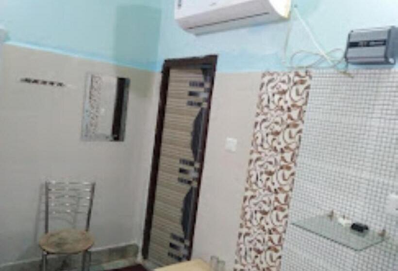 酒店 Goroomgo Maatu Shri Guest House Mathura