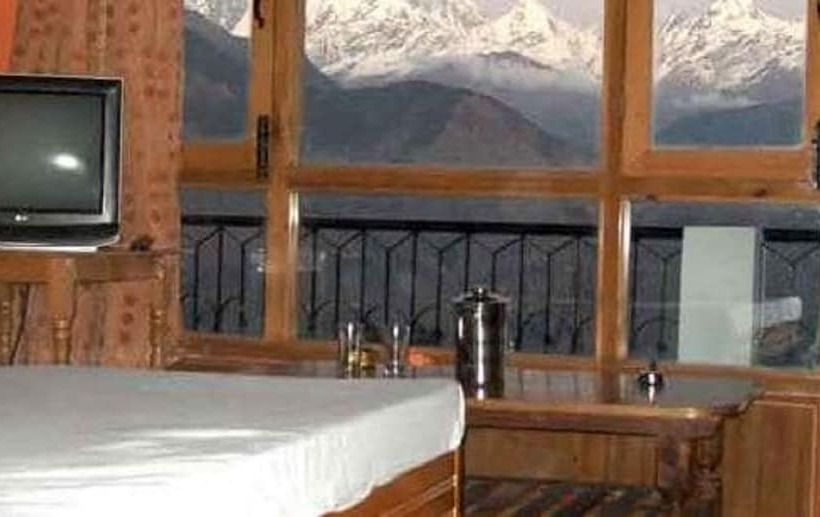 בית מלון כפרי Goroomgo Pandey Lodge Munsiyari