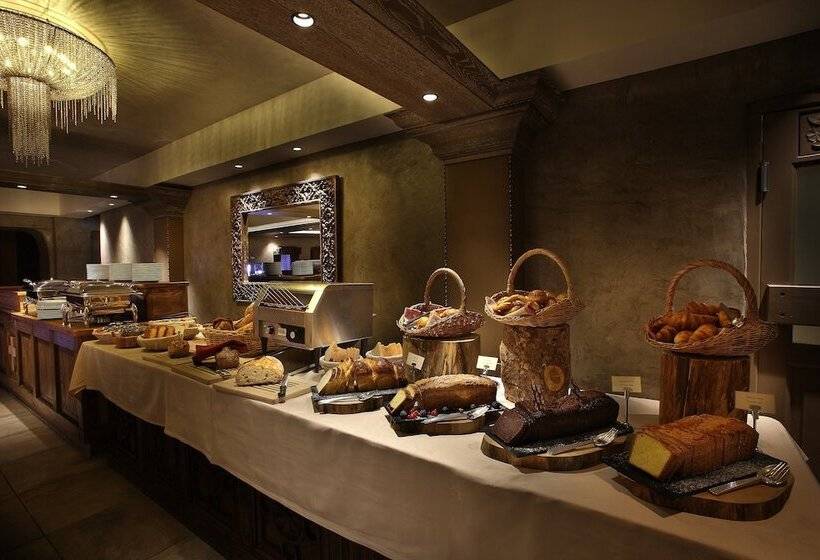 هتل Hôtel Le Lana