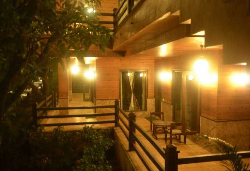 בית מלון כפרי Tuskar’s Resort