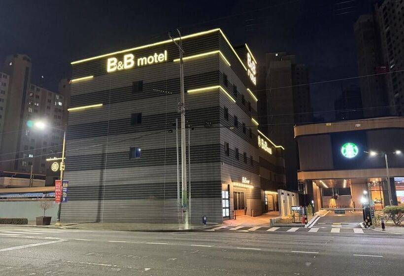 モーテル Gimcheon The B And B