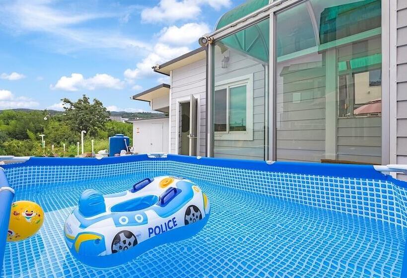 פנסיון Gyeongju Cheongun28 Kids Poolvilla