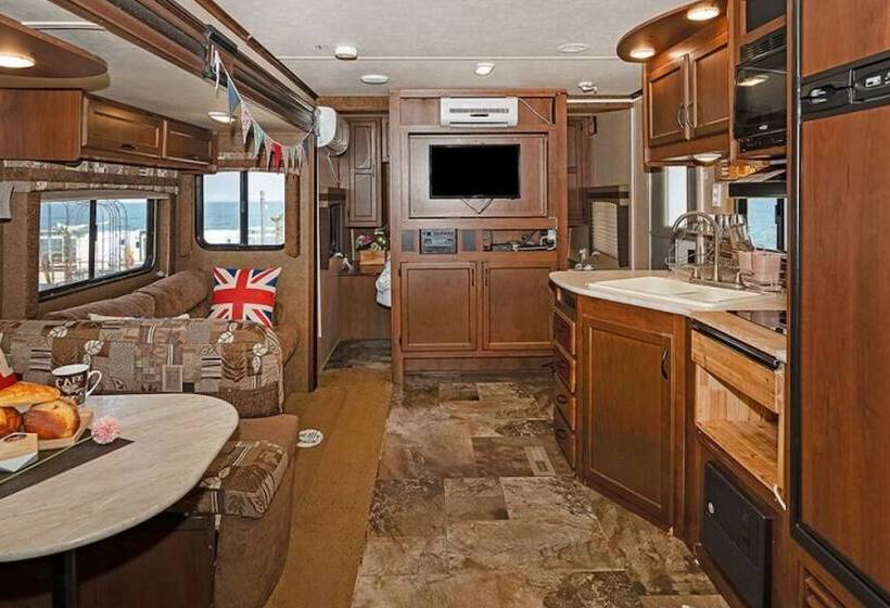 פנסיון Pohang Guryongpo Uni S Bada Caravan