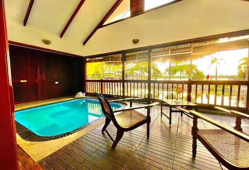 Plumeria Lake Resort & Spa