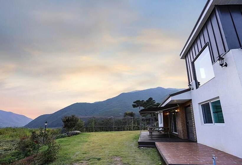 Pohang Haneulbyeoliyagi Pension