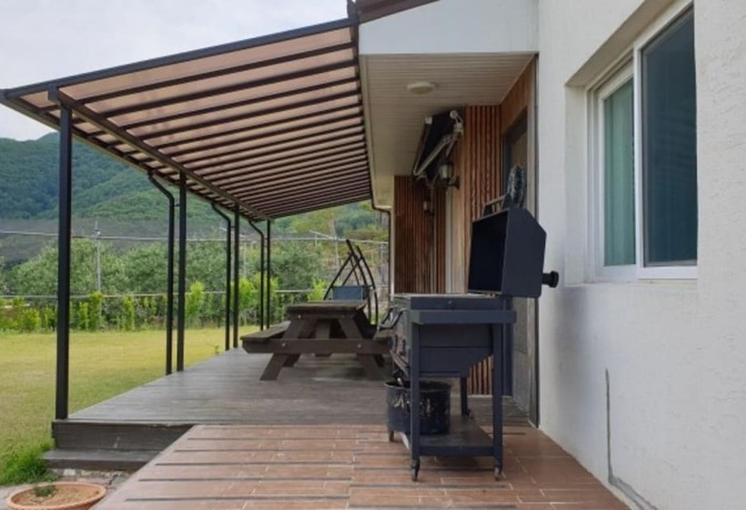 Pohang Haneulbyeoliyagi Pension