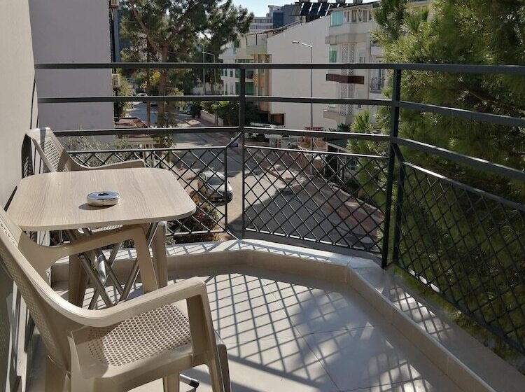 Rega Otel