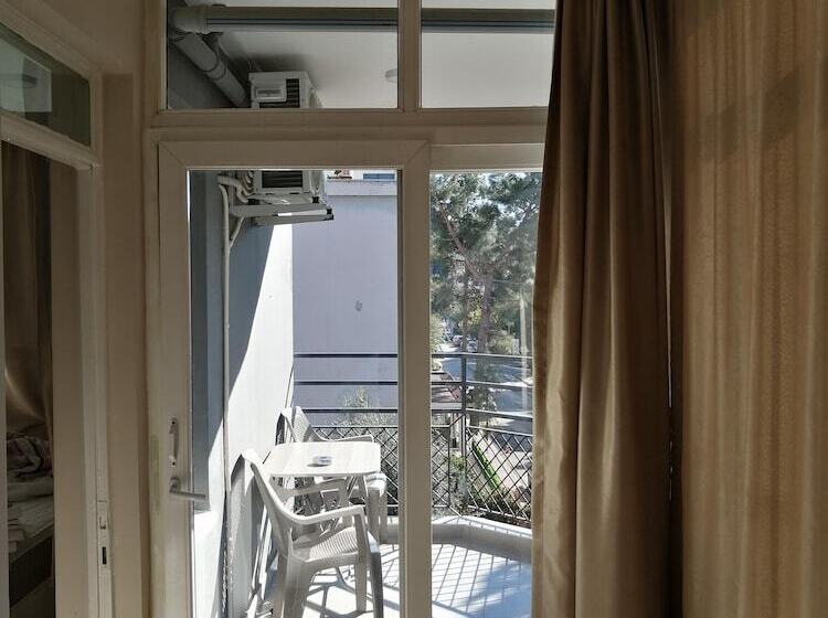 Rega Otel
