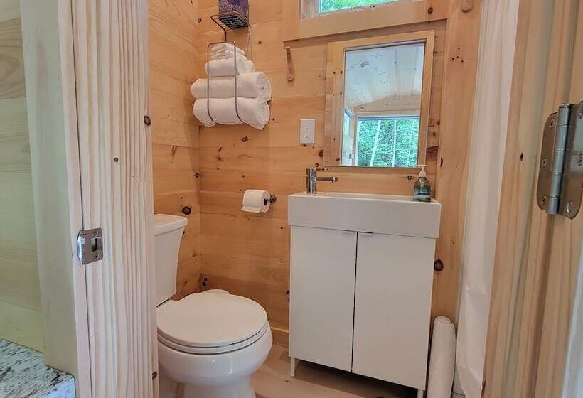 Trailside Stays