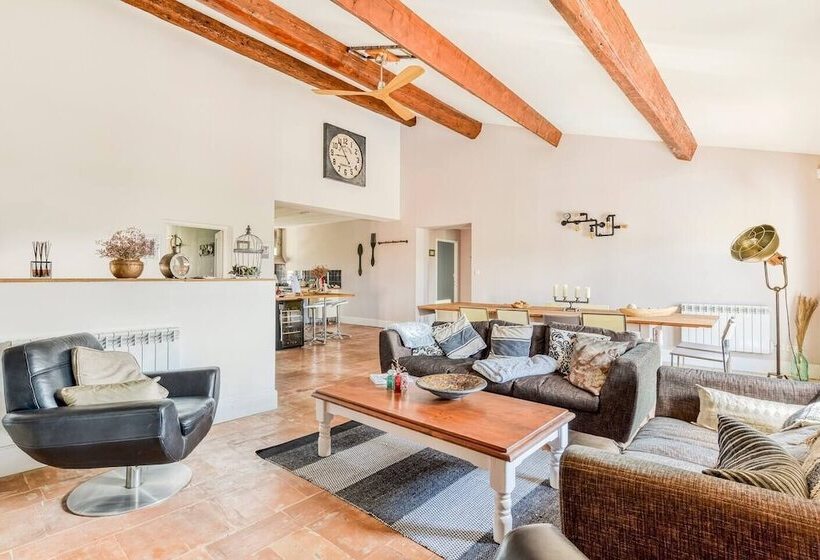 مبيت وإفطار Maison Dix