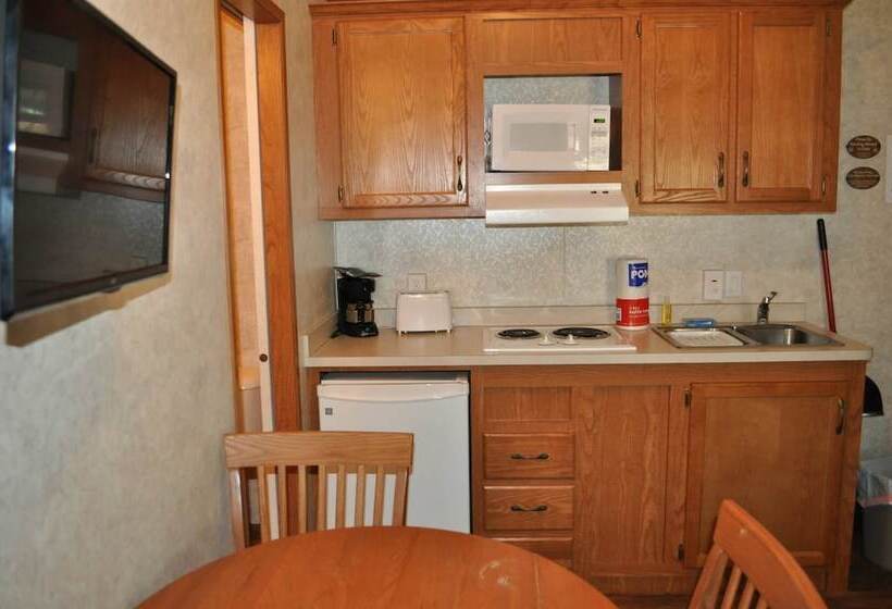 Camp Cardinal Gloucester Point