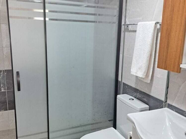 בית מלון כפרי Ada Apart &