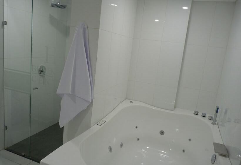 هتل Business Center Popayán