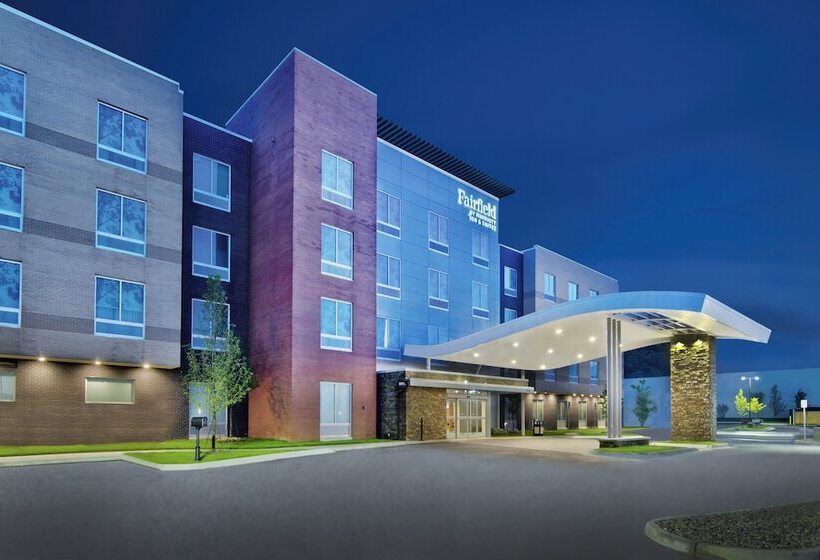 Отель Fairfield By Marriott Inn & Suites Rochester Hills
