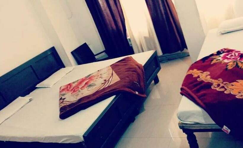 בית מלון כפרי Goroomgo Citizen Haridwar