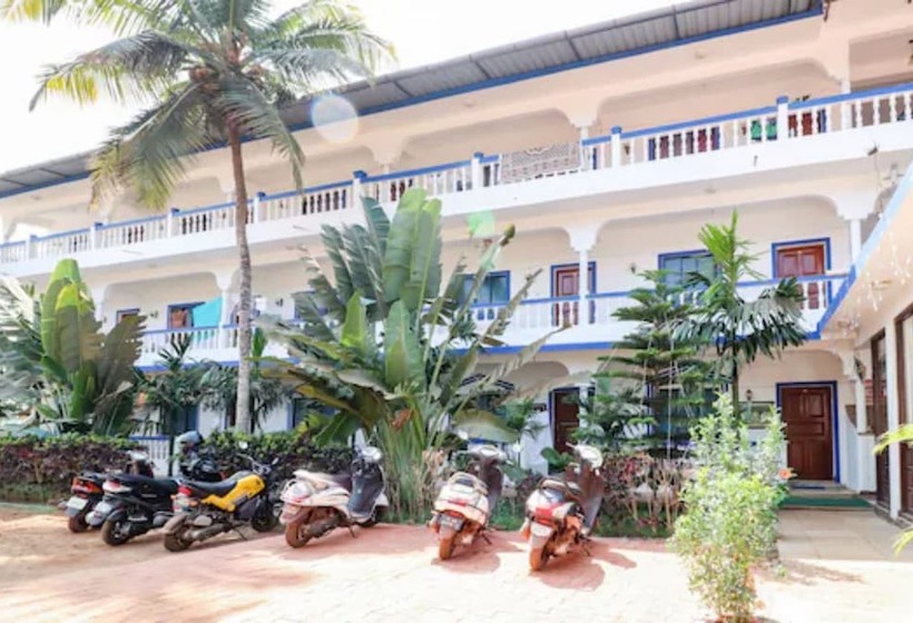 هتل Goroomgo Laximi Guest House Goa