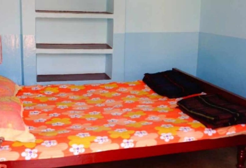 Hotel Goroomgo Raj Rajgir