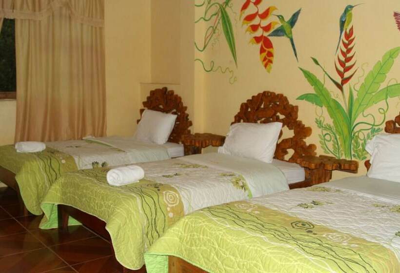 فندق Hosteria Hachacaspi