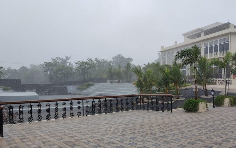 酒店 Justa Rudra Resort & Spa