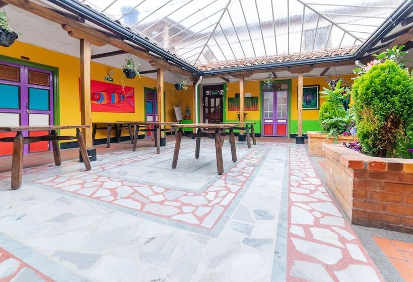 Отель Kolonial Tunja